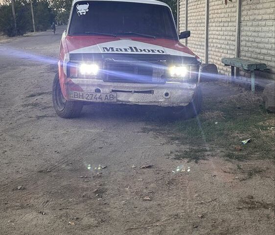 Белый ВАЗ 2107, объемом двигателя 1.3 л и пробегом 3 тыс. км за 849 $, фото 2 на Automoto.ua
