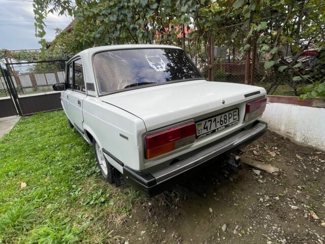 Білий ВАЗ 2107, об'ємом двигуна 1.3 л та пробігом 70 тис. км за 594 $, фото 2 на Automoto.ua