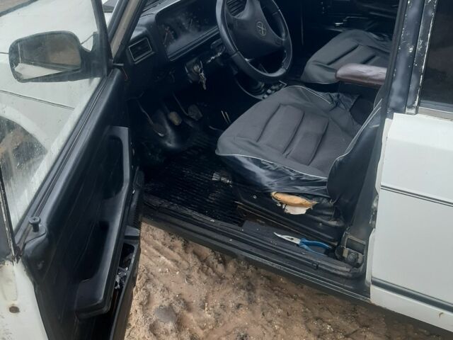 Белый ВАЗ 2107, объемом двигателя 1.5 л и пробегом 74 тыс. км за 750 $, фото 7 на Automoto.ua