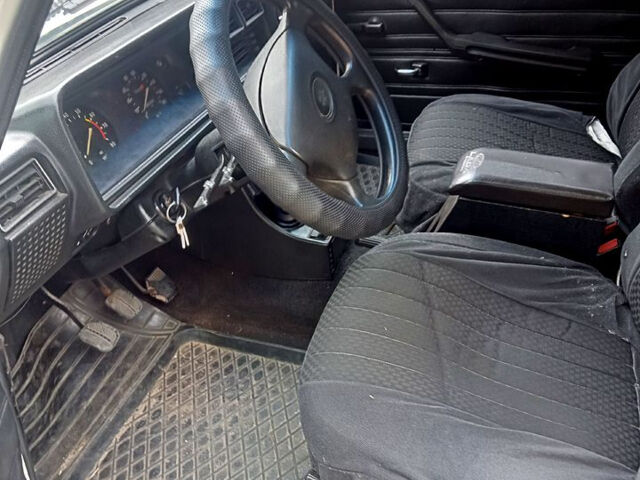 ВАЗ 2107 1997 в Днепре (Днепропетровске) на Automoto.ua Белый ВАЗ 2107, объемом двигателя 1.5 л и пробегом 0 тыс. км за 1400 $, фото 4 на Automoto.ua