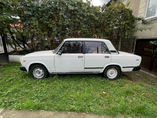 Білий ВАЗ 2107, об'ємом двигуна 1.3 л та пробігом 70 тис. км за 594 $, фото 1 на Automoto.ua