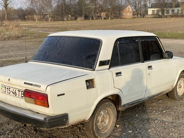 Белый ВАЗ 2107, объемом двигателя 1.5 л и пробегом 2 тыс. км за 1200 $, фото 4 на Automoto.ua