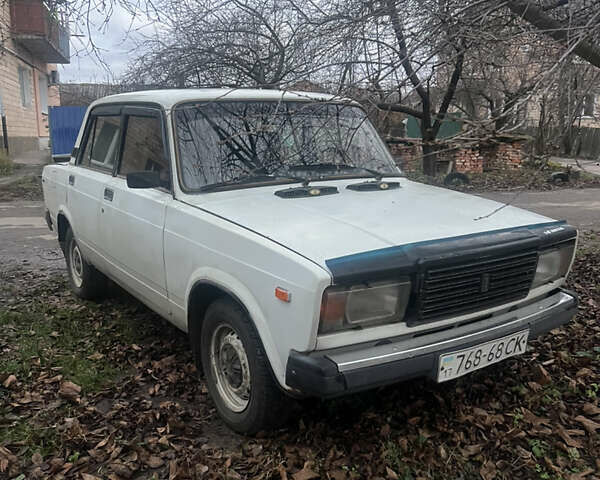 Белый ВАЗ 2107, объемом двигателя 0 л и пробегом 200 тыс. км за 470 $, фото 8 на Automoto.ua