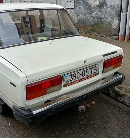 Белый ВАЗ 2107, объемом двигателя 1.6 л и пробегом 88 тыс. км за 482 $, фото 7 на Automoto.ua