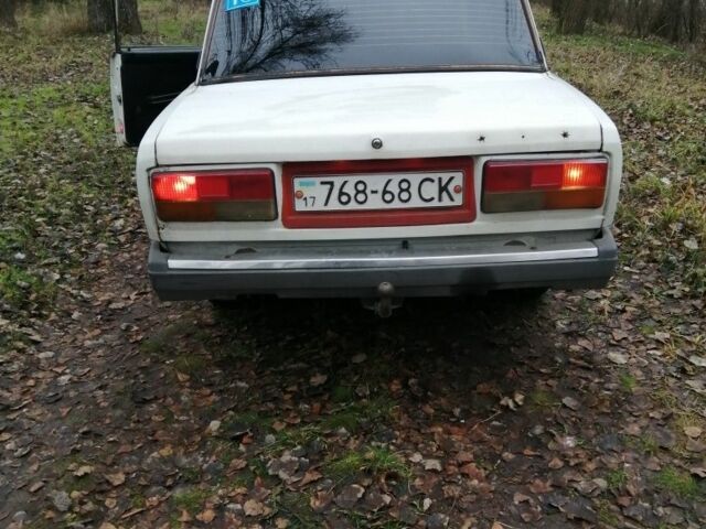 Белый ВАЗ 2107, объемом двигателя 0 л и пробегом 100 тыс. км за 876 $, фото 1 на Automoto.ua