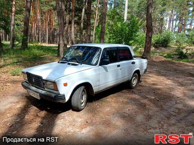 Белый ВАЗ 2107, объемом двигателя 1.5 л и пробегом 111 тыс. км за 750 $, фото 1 на Automoto.ua