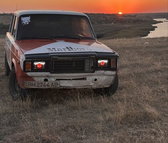 Белый ВАЗ 2107, объемом двигателя 1.3 л и пробегом 3 тыс. км за 849 $, фото 3 на Automoto.ua
