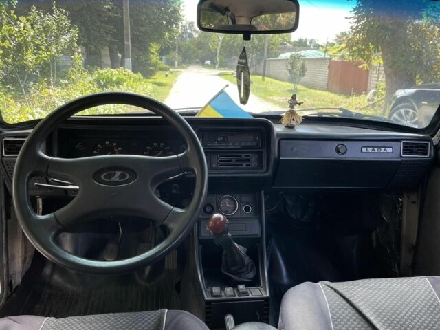 Белый ВАЗ 2107, объемом двигателя 1.5 л и пробегом 1 тыс. км за 700 $, фото 4 на Automoto.ua