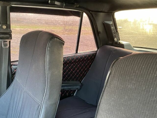 Белый ВАЗ 2107, объемом двигателя 1.5 л и пробегом 2 тыс. км за 1200 $, фото 6 на Automoto.ua