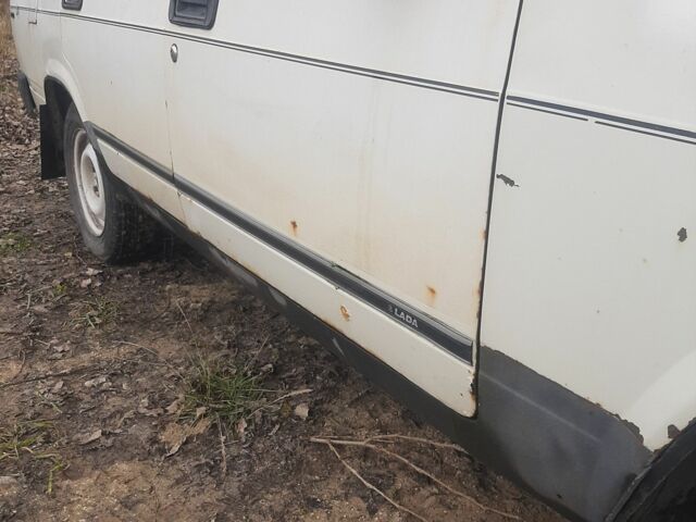 Белый ВАЗ 2107, объемом двигателя 1.5 л и пробегом 74 тыс. км за 750 $, фото 2 на Automoto.ua