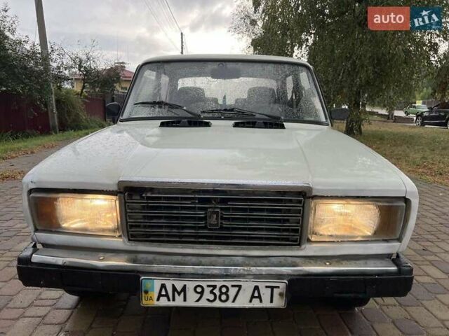 Білий ВАЗ 2107, об'ємом двигуна 1.5 л та пробігом 210 тис. км за 700 $, фото 1 на Automoto.ua