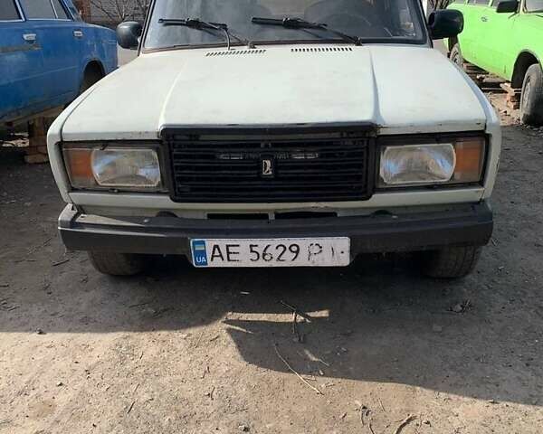 Білий ВАЗ 2107, об'ємом двигуна 1.5 л та пробігом 200 тис. км за 1134 $, фото 6 на Automoto.ua