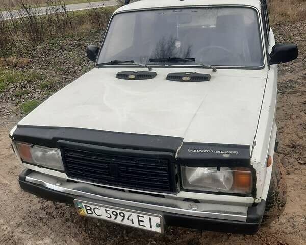 Белый ВАЗ 2107, объемом двигателя 1.5 л и пробегом 74 тыс. км за 750 $, фото 7 на Automoto.ua