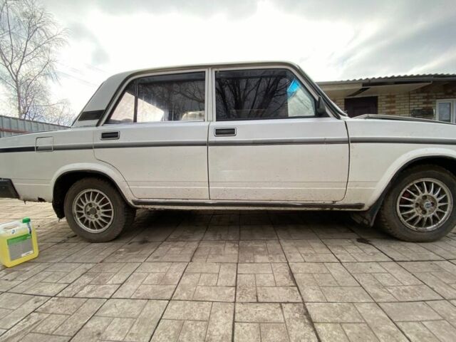 Білий ВАЗ 2107, об'ємом двигуна 1.5 л та пробігом 60 тис. км за 1050 $, фото 2 на Automoto.ua