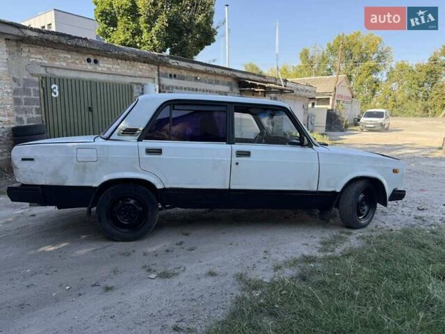Білий ВАЗ 2107, об'ємом двигуна 1.5 л та пробігом 78 тис. км за 577 $, фото 3 на Automoto.ua