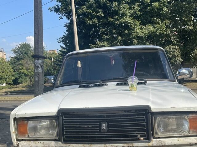 Белый ВАЗ 2107, объемом двигателя 1.5 л и пробегом 777 тыс. км за 596 $, фото 16 на Automoto.ua