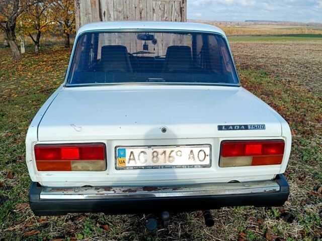 Белый ВАЗ 2107, объемом двигателя 1.5 л и пробегом 35 тыс. км за 650 $, фото 4 на Automoto.ua