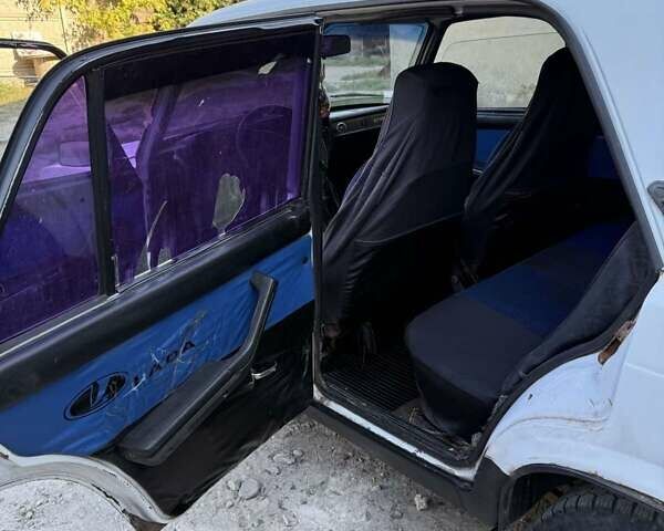 Білий ВАЗ 2107, об'ємом двигуна 1.5 л та пробігом 78 тис. км за 577 $, фото 10 на Automoto.ua