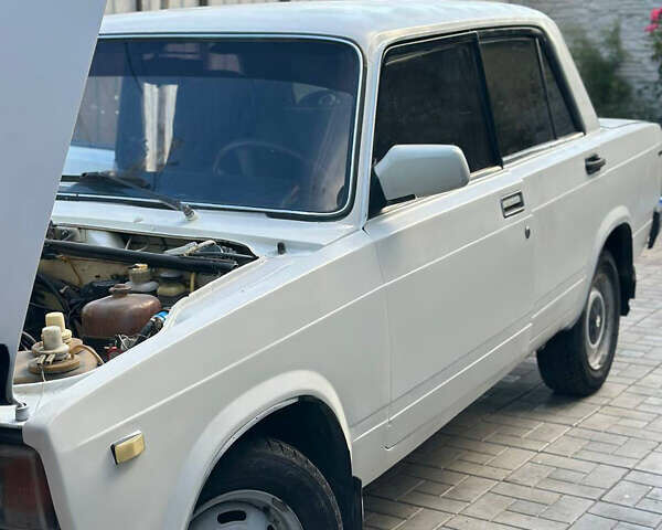 Білий ВАЗ 2107, об'ємом двигуна 0 л та пробігом 53 тис. км за 919 $, фото 3 на Automoto.ua