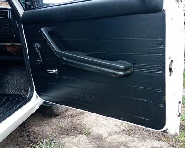 Белый ВАЗ 2107, объемом двигателя 1.45 л и пробегом 87 тыс. км за 1000 $, фото 9 на Automoto.ua