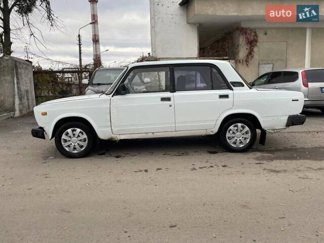 Білий ВАЗ 2107, об'ємом двигуна 0 л та пробігом 49 тис. км за 666 $, фото 6 на Automoto.ua