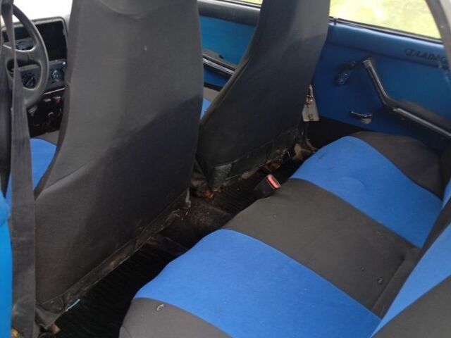 Білий ВАЗ 2107, об'ємом двигуна 1.5 л та пробігом 180 тис. км за 300 $, фото 1 на Automoto.ua