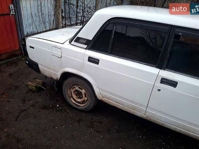 Білий ВАЗ 2107, об'ємом двигуна 1.6 л та пробігом 91 тис. км за 710 $, фото 1 на Automoto.ua