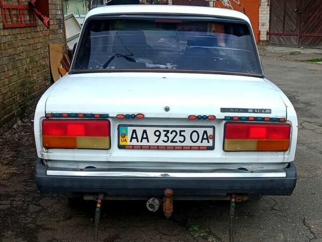 Белый ВАЗ 2107, объемом двигателя 1.5 л и пробегом 140 тыс. км за 650 $, фото 5 на Automoto.ua