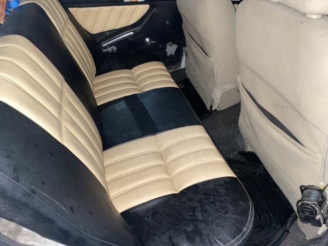 Белый ВАЗ 2107, объемом двигателя 1.6 л и пробегом 500 тыс. км за 951 $, фото 6 на Automoto.ua