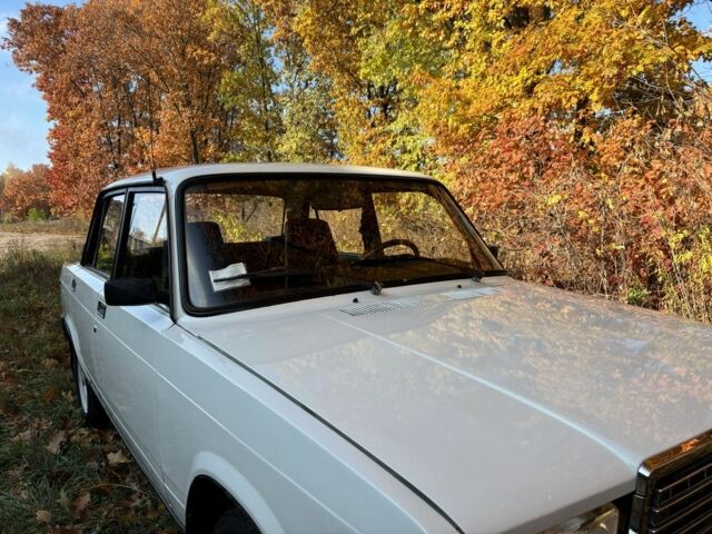 ВАЗ 2107 2000 в Чернигове на Automoto.ua Белый ВАЗ 2107, объемом двигателя 1.6 л и пробегом 68 тыс. км за 1899 $, фото 9 на Automoto.ua