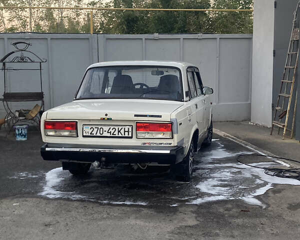 Білий ВАЗ 2107, об'ємом двигуна 1.5 л та пробігом 47 тис. км за 900 $, фото 9 на Automoto.ua