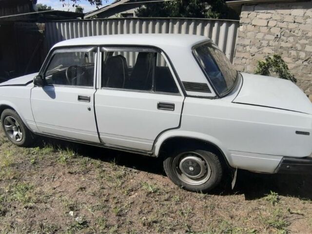 Белый ВАЗ 2107, объемом двигателя 1.5 л и пробегом 43 тыс. км за 800 $, фото 8 на Automoto.ua