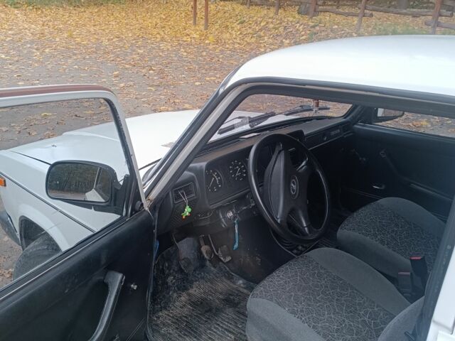 Белый ВАЗ 2107, объемом двигателя 0 л и пробегом 64 тыс. км за 838 $, фото 6 на Automoto.ua