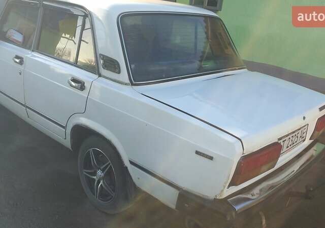 Белый ВАЗ 2107, объемом двигателя 1.45 л и пробегом 324 тыс. км за 600 $, фото 2 на Automoto.ua