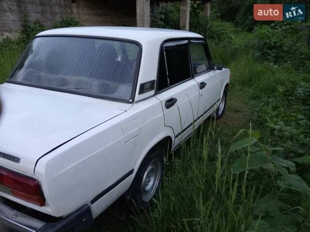 Белый ВАЗ 2107, объемом двигателя 1.5 л и пробегом 70 тыс. км за 800 $, фото 4 на Automoto.ua