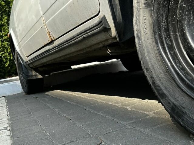 Белый ВАЗ 2107, объемом двигателя 1.6 л и пробегом 207 тыс. км за 700 $, фото 4 на Automoto.ua