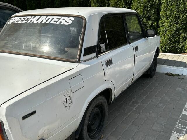 Белый ВАЗ 2107, объемом двигателя 1.6 л и пробегом 207 тыс. км за 700 $, фото 6 на Automoto.ua