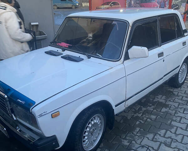 Белый ВАЗ 2107, объемом двигателя 1.5 л и пробегом 87 тыс. км за 750 $, фото 3 на Automoto.ua