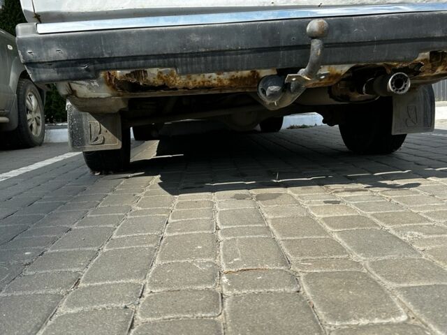 Белый ВАЗ 2107, объемом двигателя 1.6 л и пробегом 207 тыс. км за 700 $, фото 5 на Automoto.ua