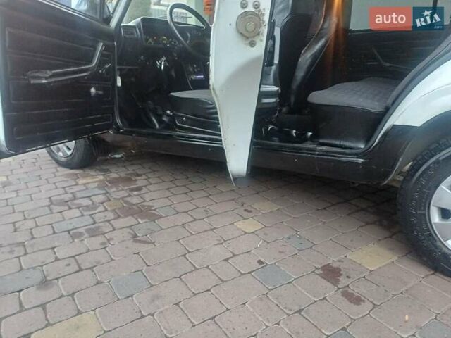 Белый ВАЗ 2107, объемом двигателя 1.45 л и пробегом 201 тыс. км за 750 $, фото 3 на Automoto.ua