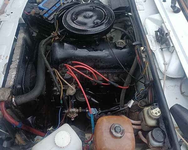 Белый ВАЗ 2107, объемом двигателя 1.5 л и пробегом 200 тыс. км за 720 $, фото 16 на Automoto.ua