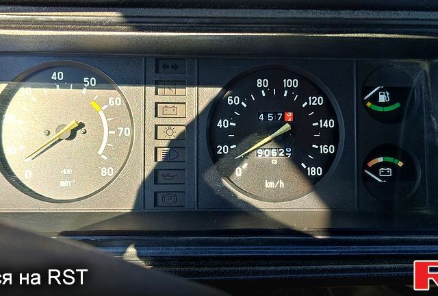 Белый ВАЗ 2107, объемом двигателя 1.5 л и пробегом 90 тыс. км за 1500 $, фото 3 на Automoto.ua