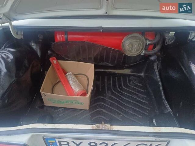 Белый ВАЗ 2107, объемом двигателя 1.5 л и пробегом 200 тыс. км за 720 $, фото 12 на Automoto.ua