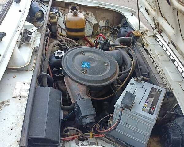 Белый ВАЗ 2107, объемом двигателя 1.45 л и пробегом 100 тыс. км за 650 $, фото 2 на Automoto.ua