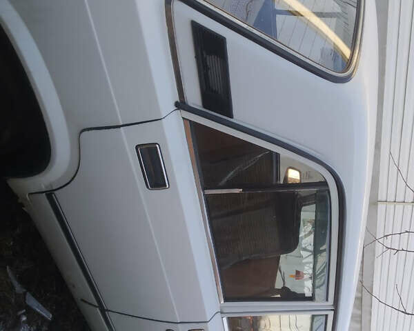 Белый ВАЗ 2107, объемом двигателя 0 л и пробегом 300 тыс. км за 900 $, фото 3 на Automoto.ua
