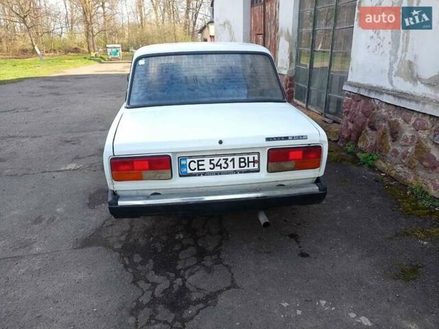 Белый ВАЗ 2107, объемом двигателя 1.45 л и пробегом 100 тыс. км за 650 $, фото 1 на Automoto.ua