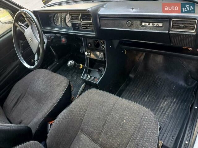 Белый ВАЗ 2107, объемом двигателя 1.45 л и пробегом 100 тыс. км за 650 $, фото 4 на Automoto.ua