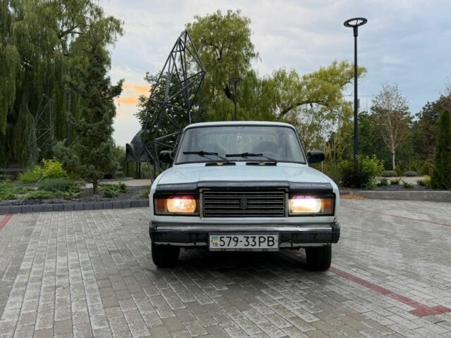 Білий ВАЗ 2107, об'ємом двигуна 1.5 л та пробігом 200 тис. км за 953 $, фото 8 на Automoto.ua