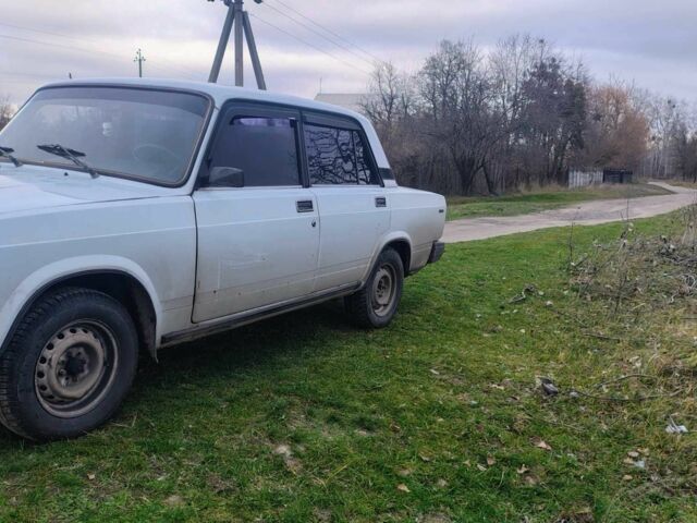 Білий ВАЗ 2107, об'ємом двигуна 1.5 л та пробігом 57 тис. км за 1150 $, фото 2 на Automoto.ua