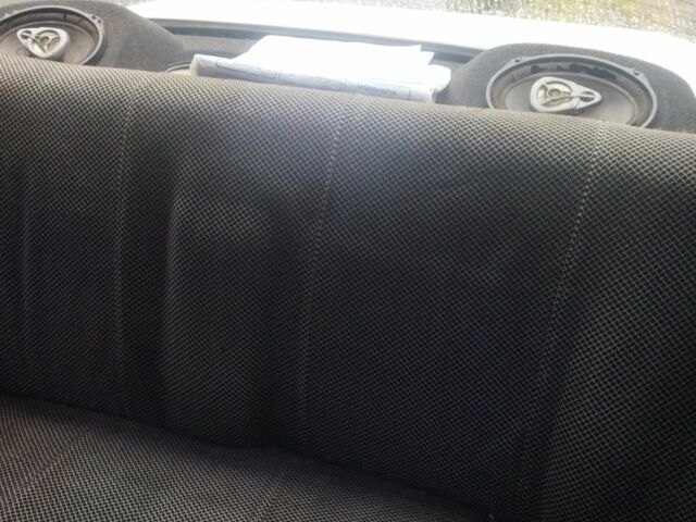 Белый ВАЗ 2107, объемом двигателя 1.6 л и пробегом 8 тыс. км за 474 $, фото 2 на Automoto.ua